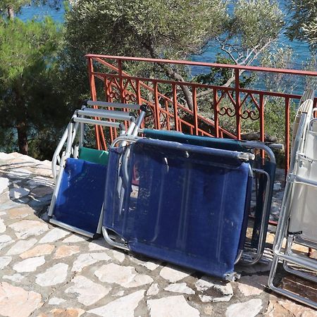 פלומרי Δωμάτια Κόκκινος Πύργος מראה חיצוני תמונה