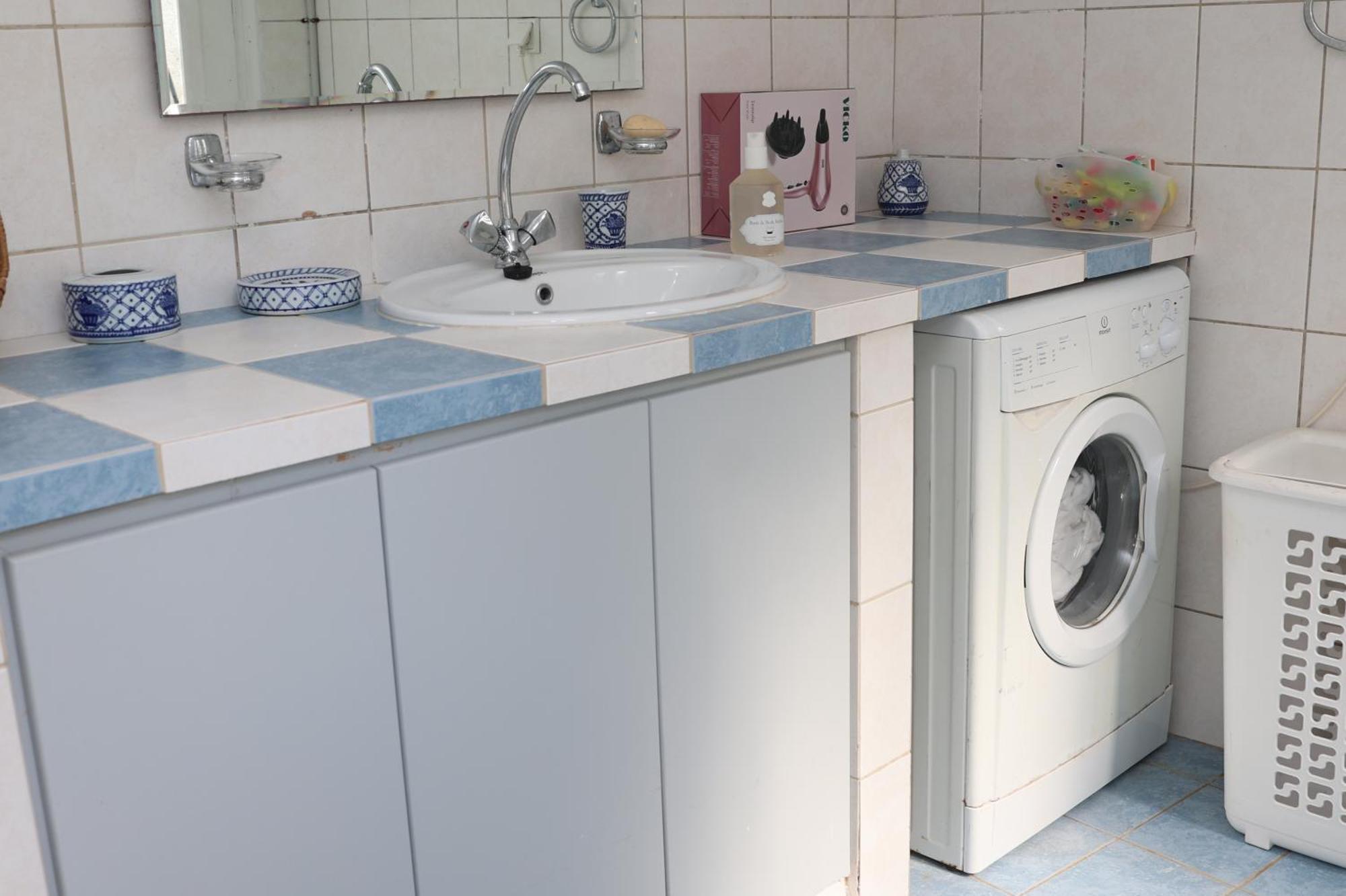 פלומרי Δωμάτια Κόκκινος Πύργος מראה חיצוני תמונה