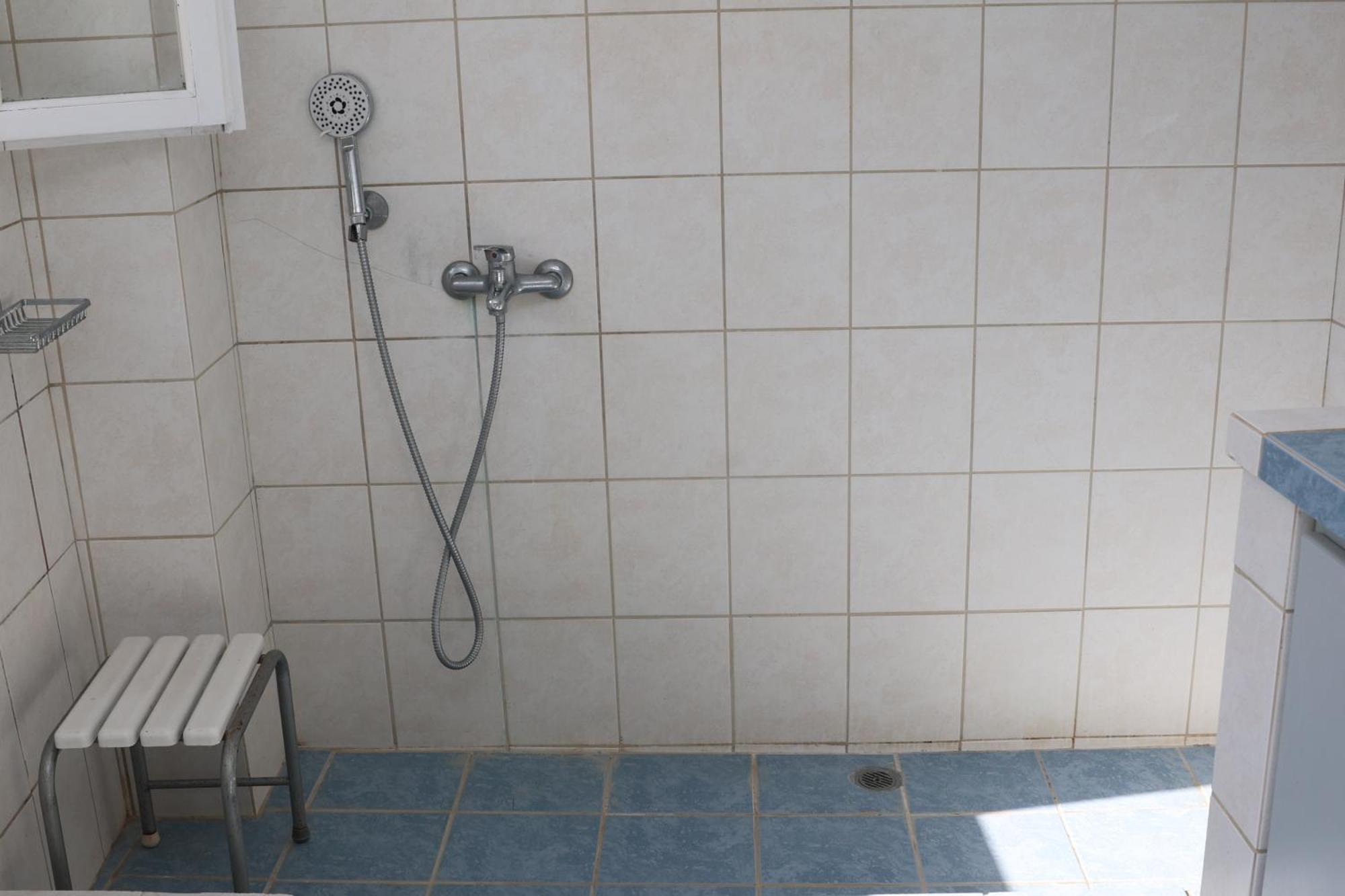 פלומרי Δωμάτια Κόκκινος Πύργος מראה חיצוני תמונה
